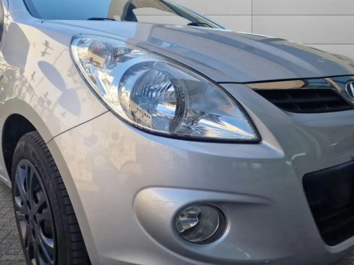 Hyundai i20 usata a Salerno (8)