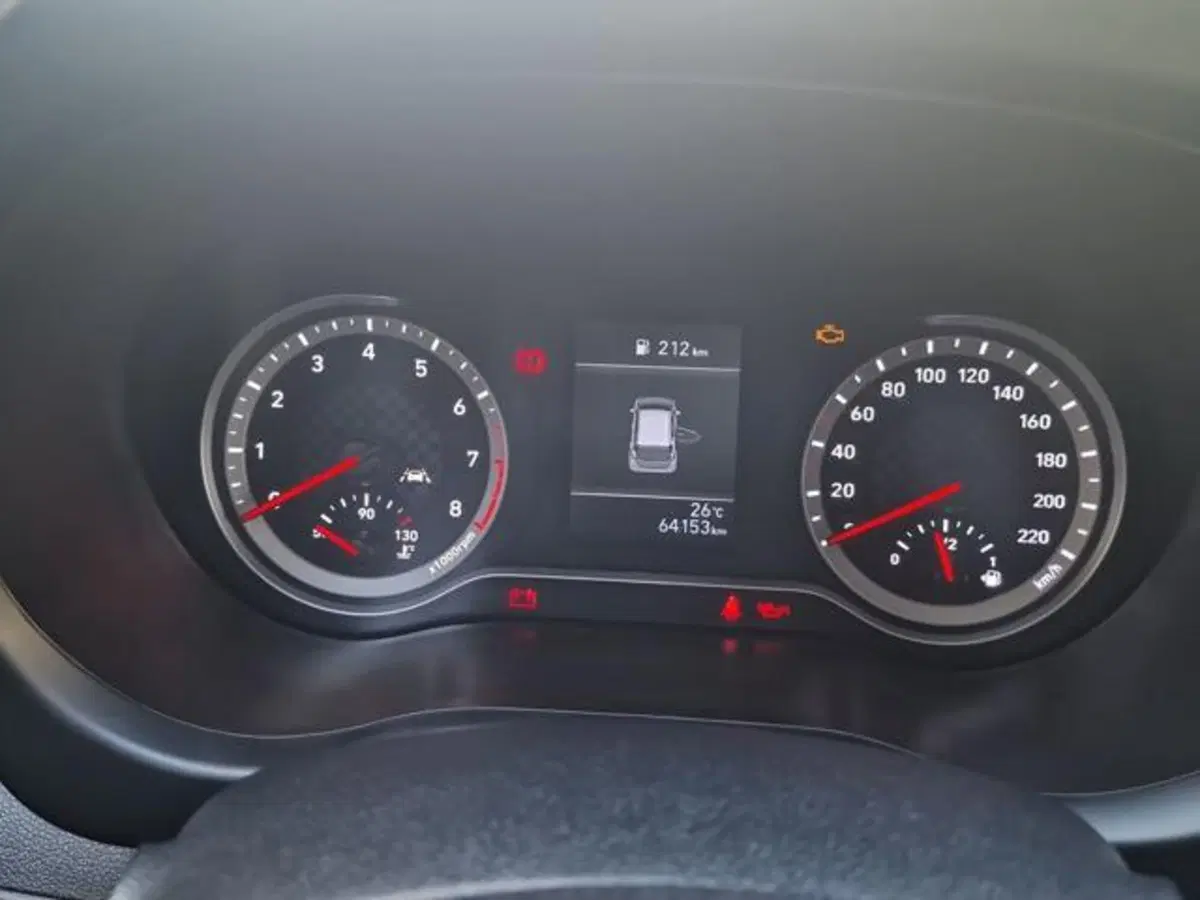 Hyundai i10 usata a Salerno (11)