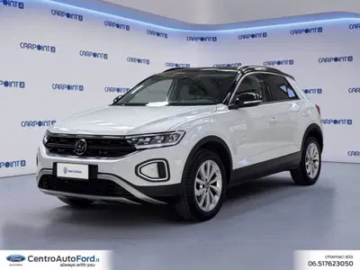 Volkswagen T-Roc 1.0 TSI Life del 2023 usata a Albano Laziale