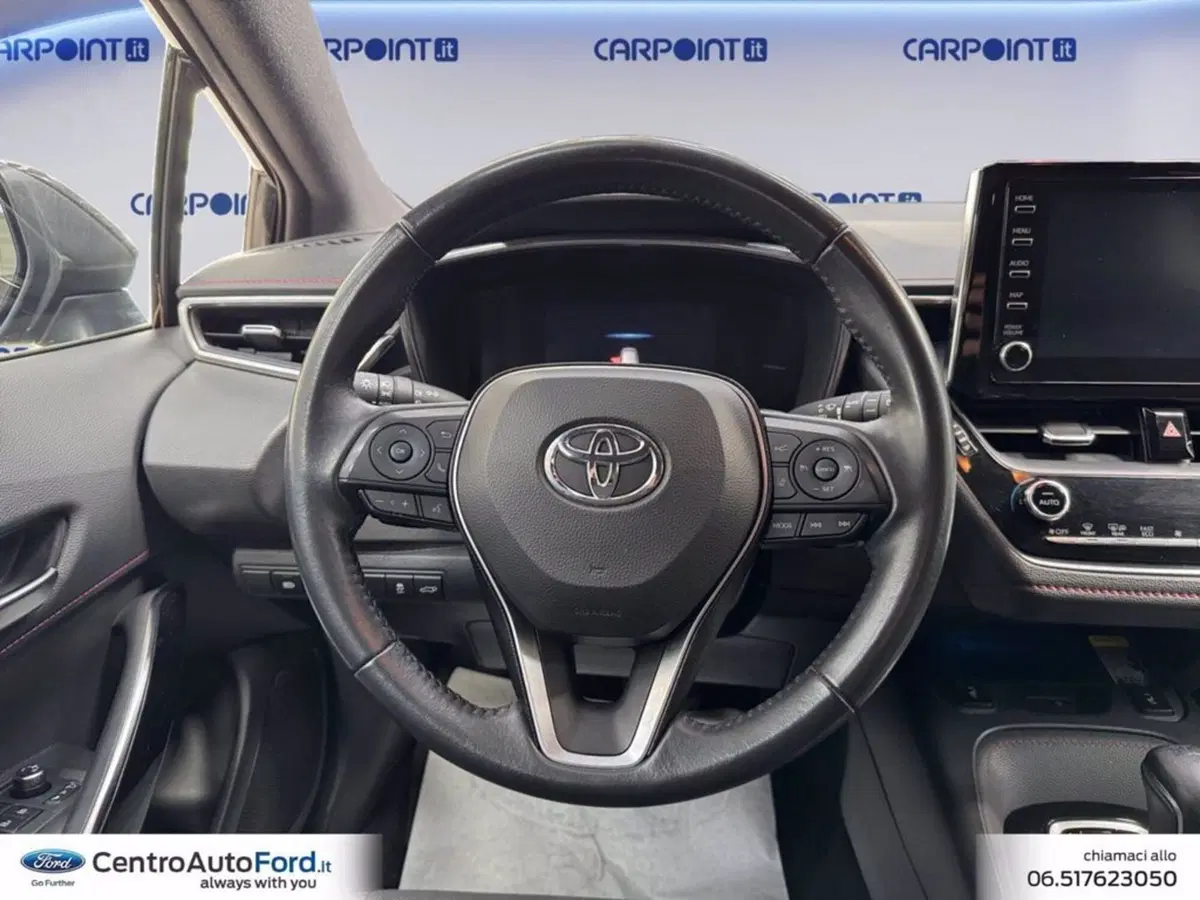 Toyota Corolla Touring Sports usata a Roma (12)