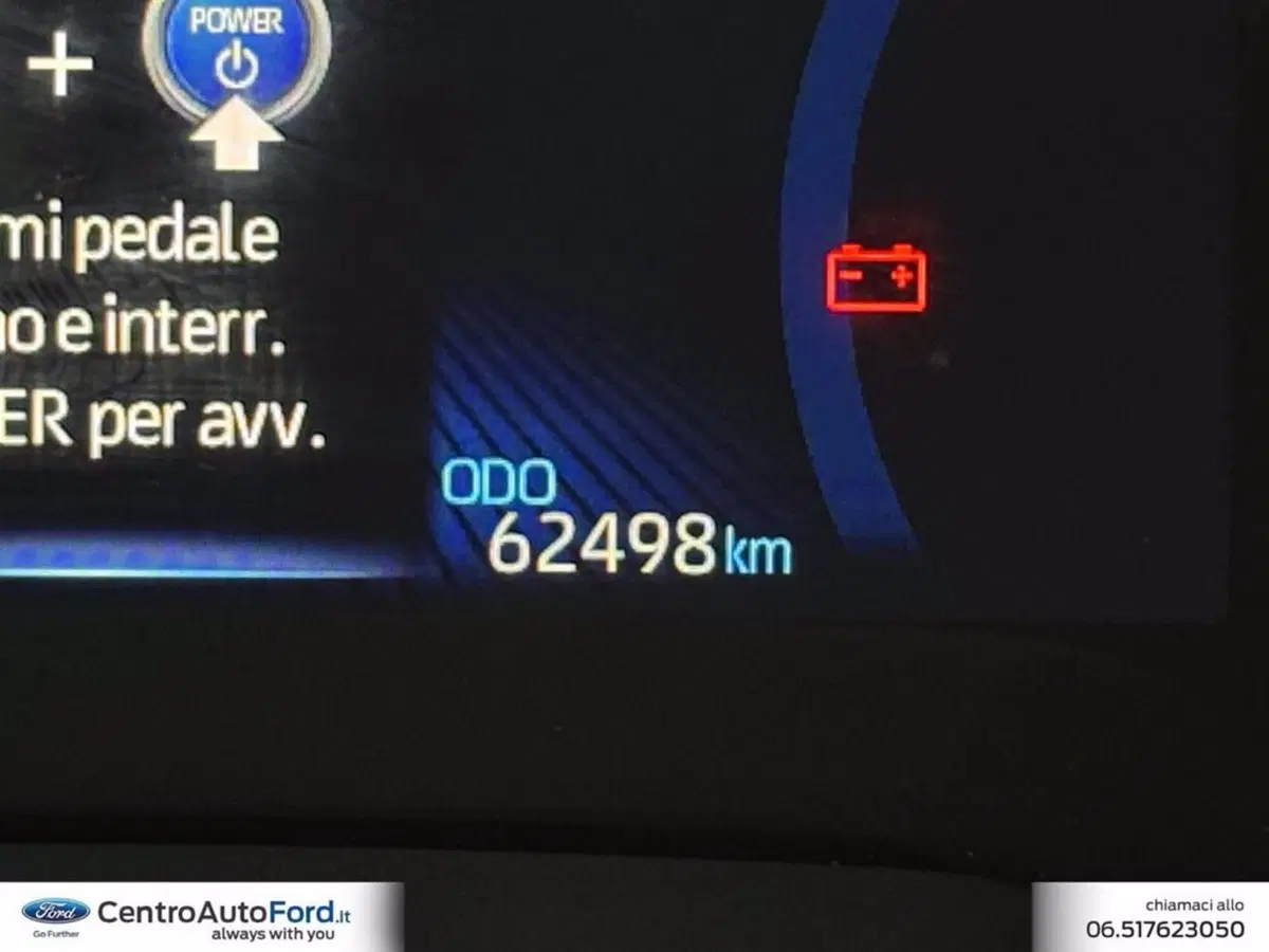 Toyota Corolla Touring Sports usata a Roma (16)