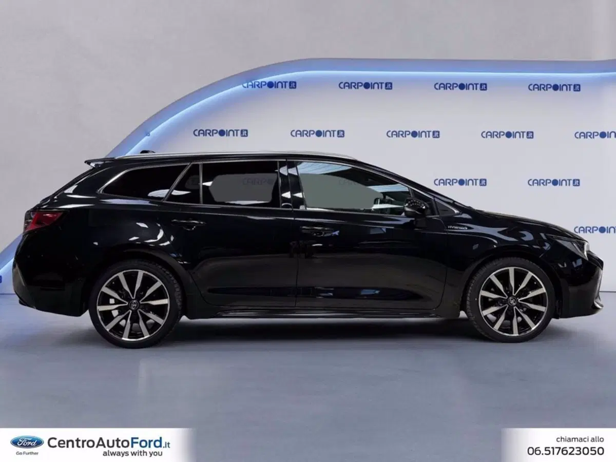 Toyota Corolla Touring Sports usata a Roma (6)