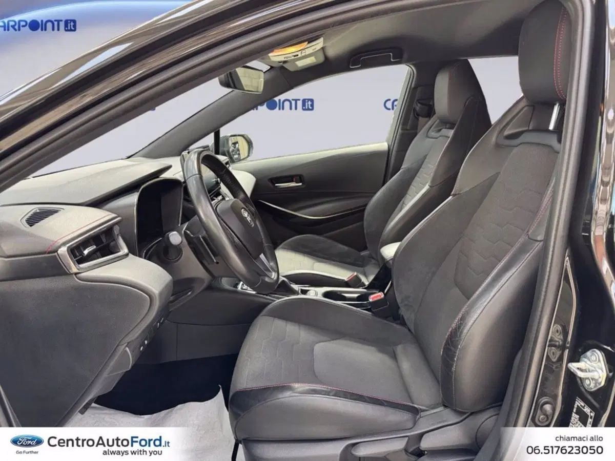Toyota Corolla Touring Sports usata a Roma (9)