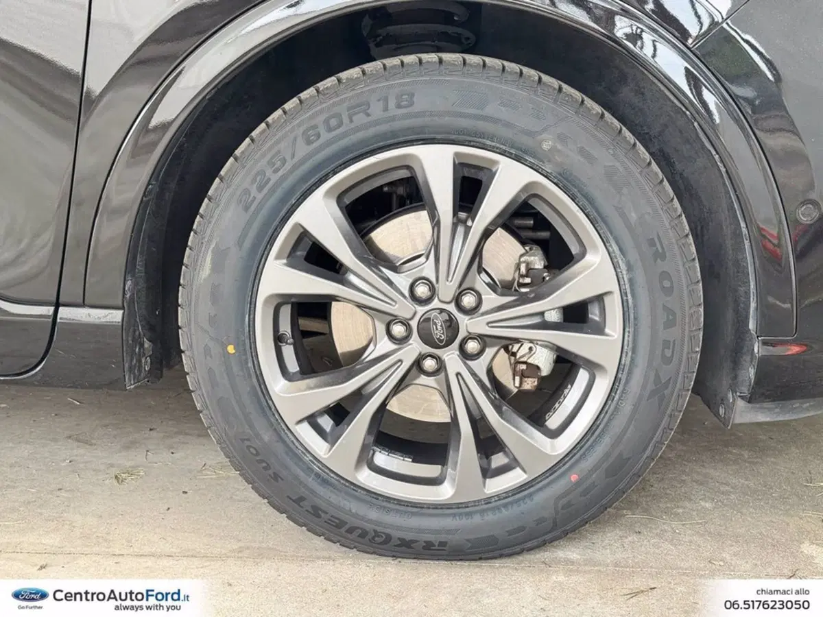 Ford Kuga usata a Roma (13)