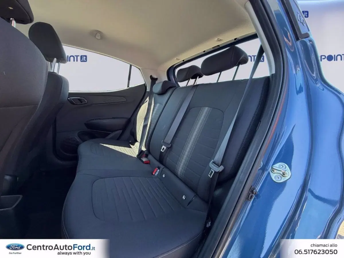 Hyundai i10 usata a Roma (13)