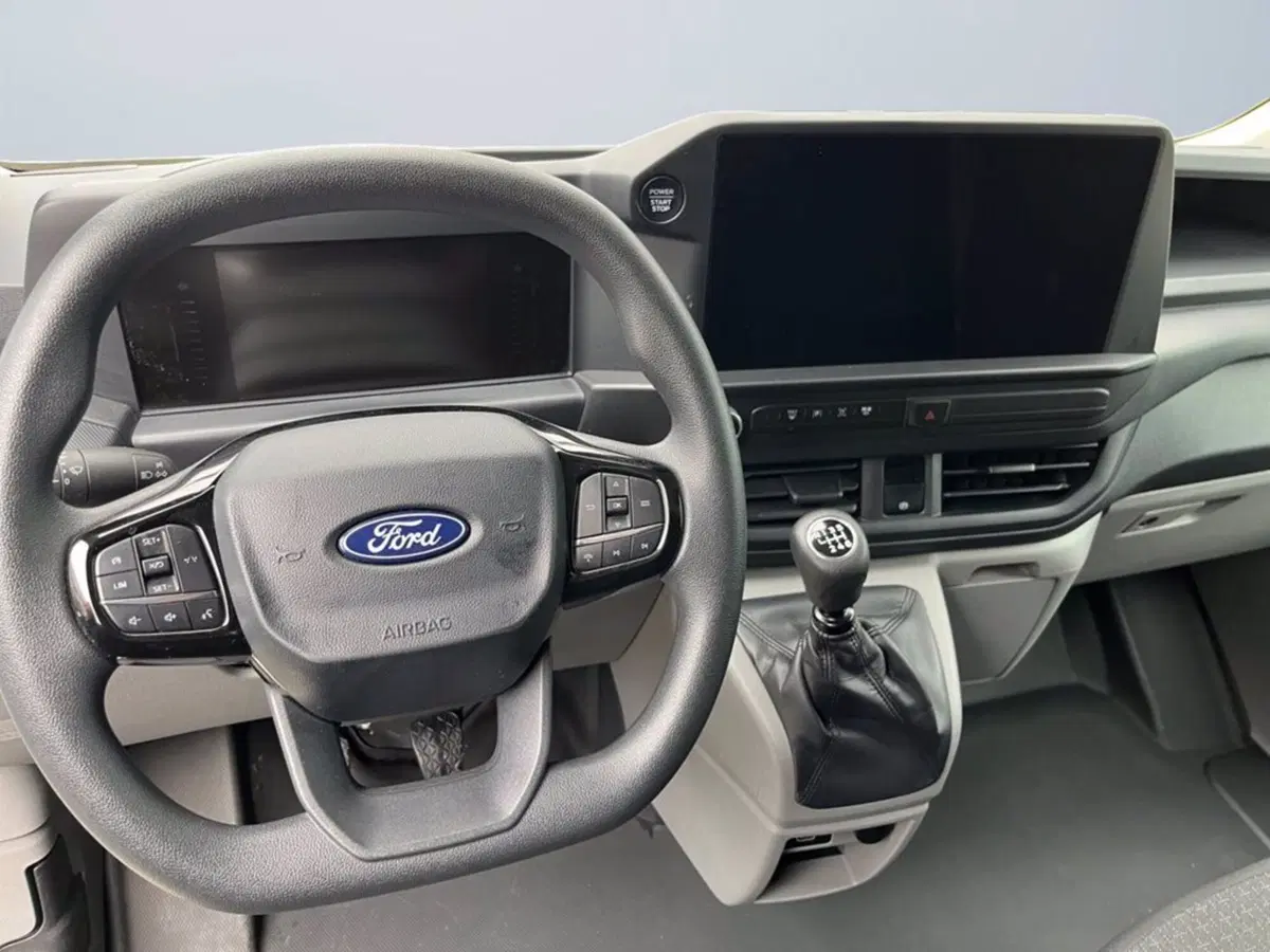 Ford Transit Custom Furgone usata a Milano (12)