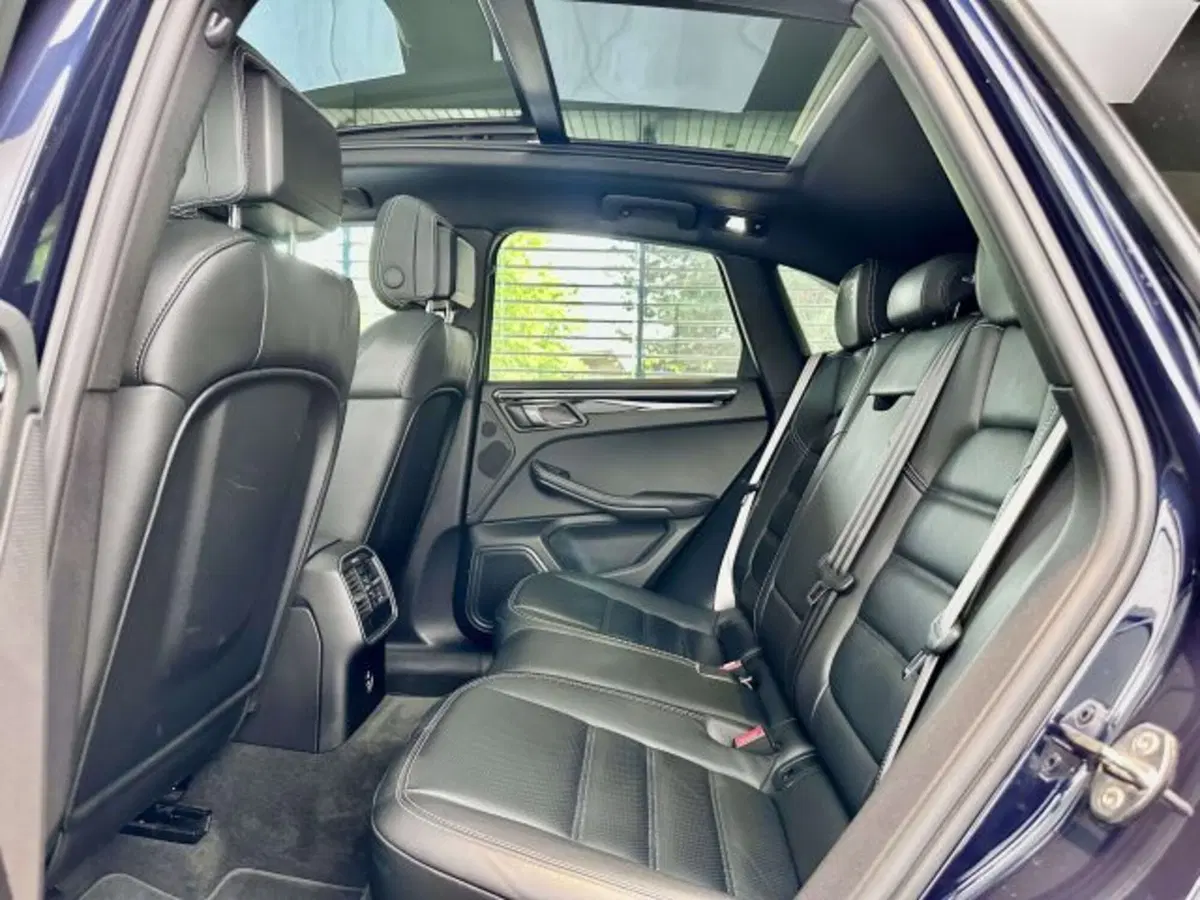 Porsche Macan usata a Torino (13)
