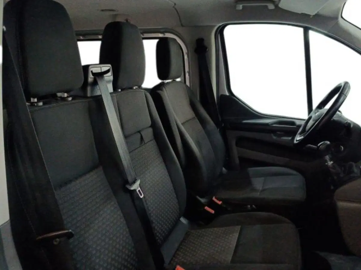 Ford Transit Custom Furgone usata a Catania (10)