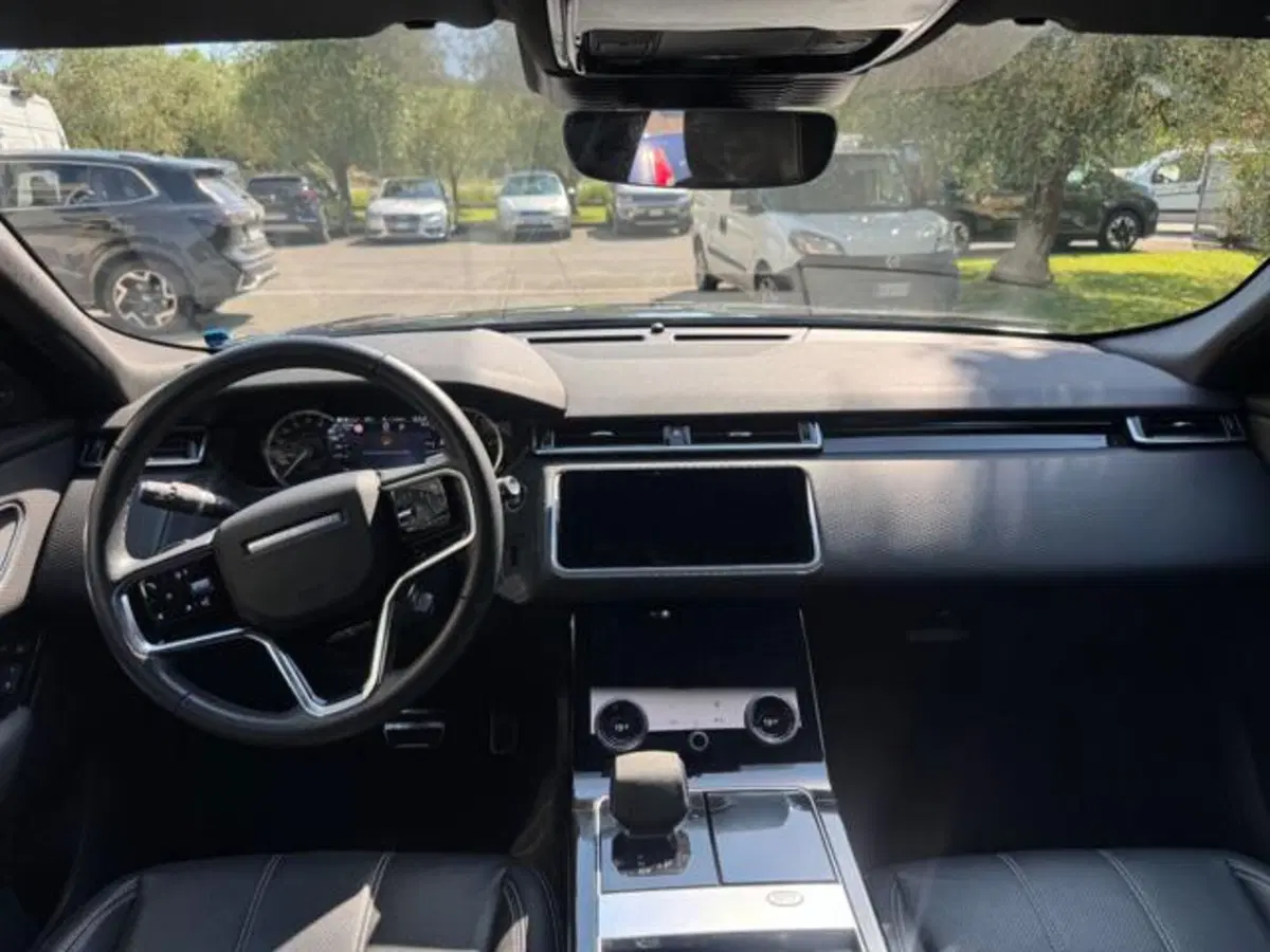 Land Rover Range Rover Velar usata a Lucca (6)