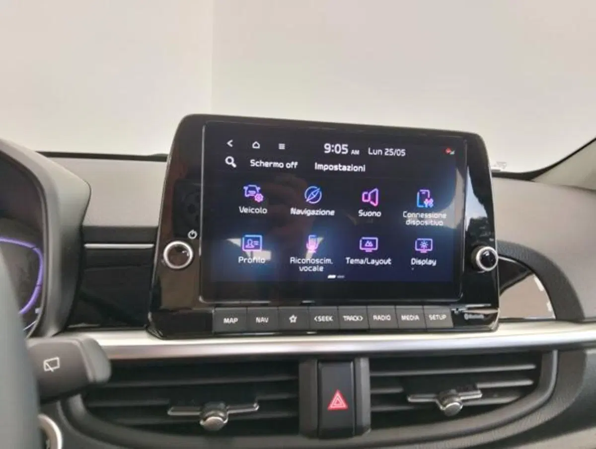 Kia Picanto usata a Como (11)