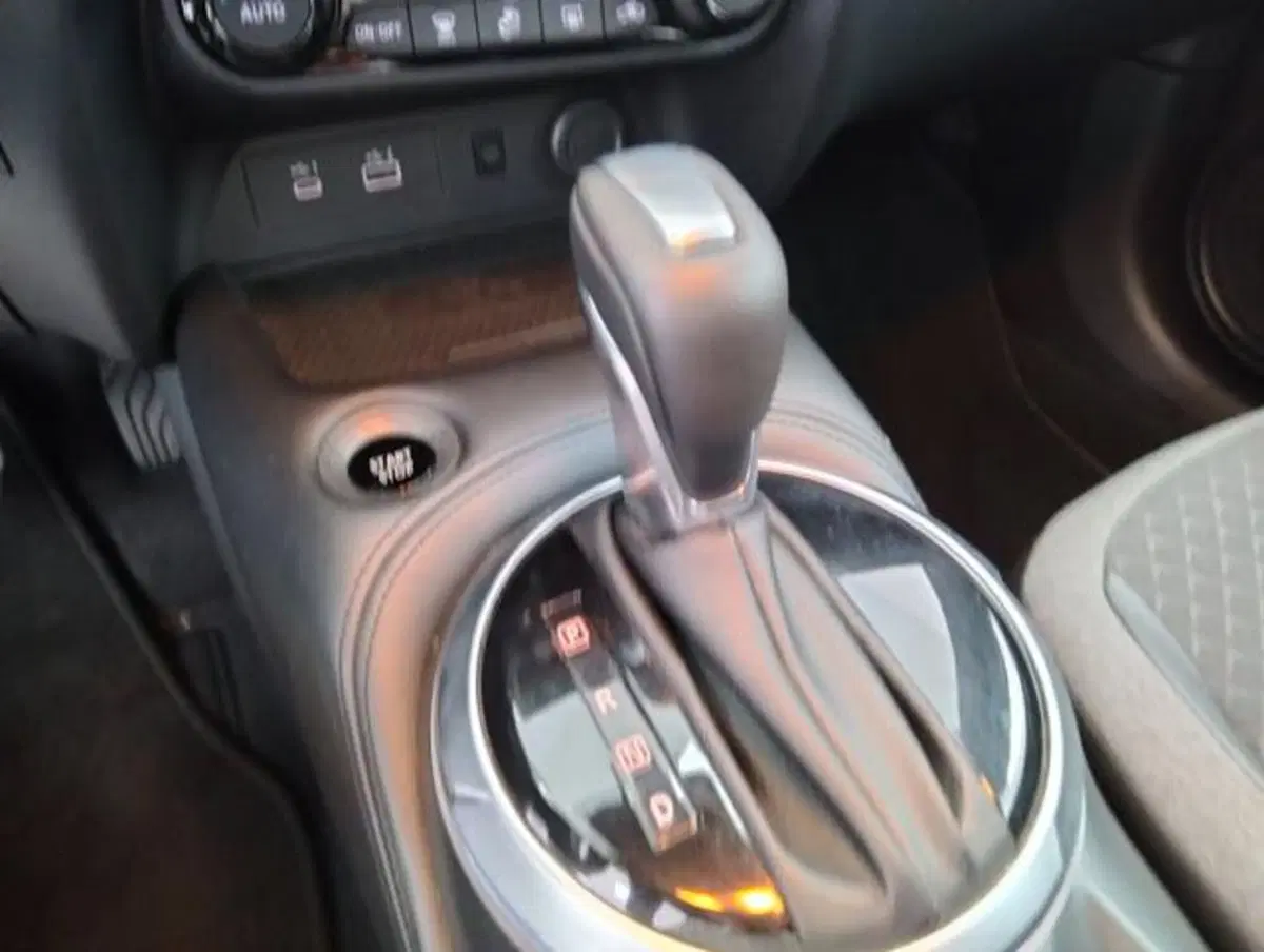 Nissan Juke usata a Como (12)
