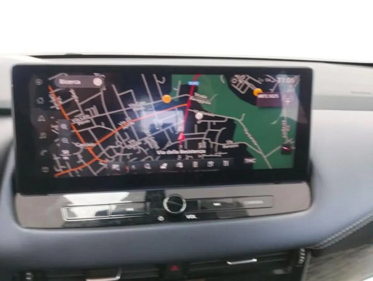 Nissan Qashqai usata a Como (11)