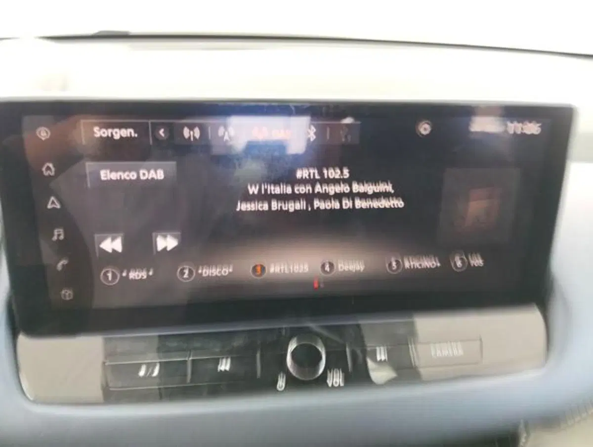 Nissan Qashqai usata a Como (12)