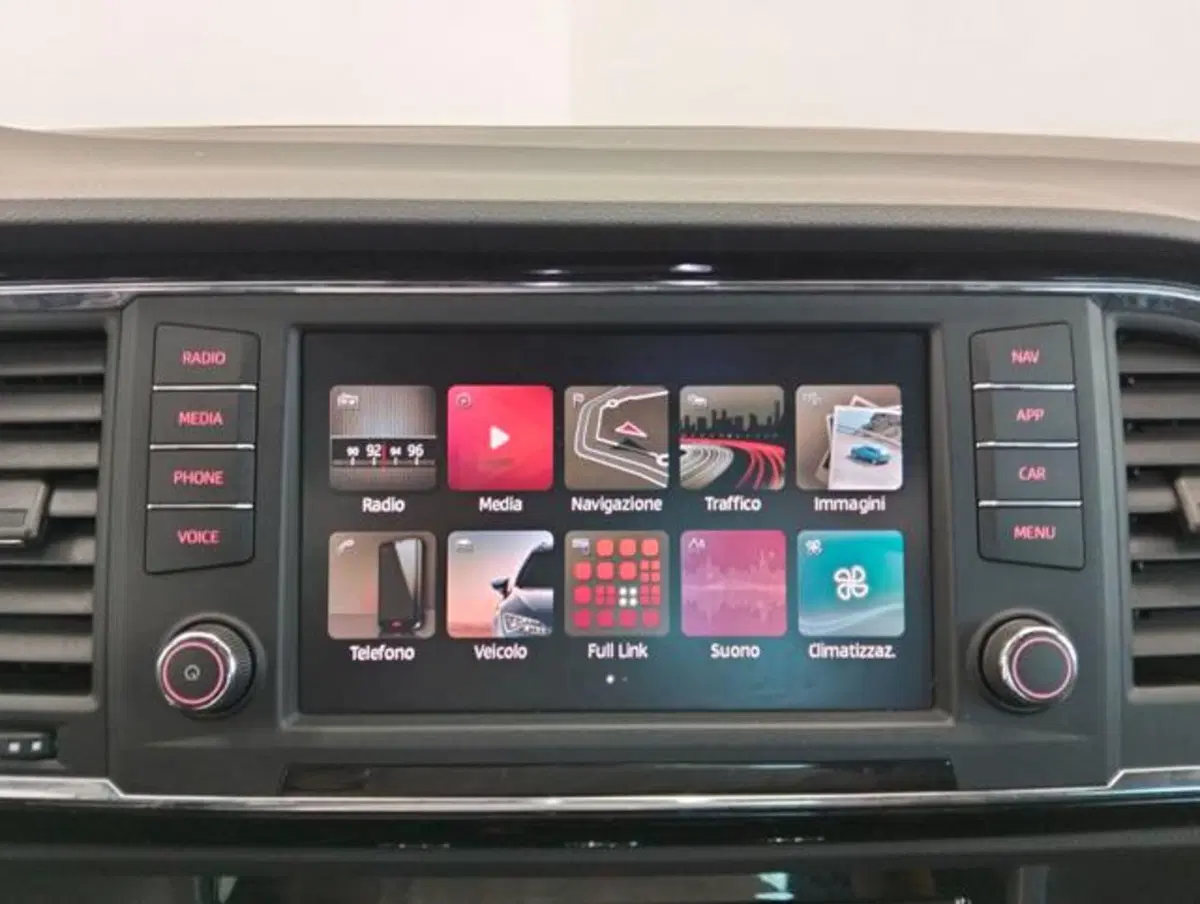 SEAT Ateca usata a Como (12)