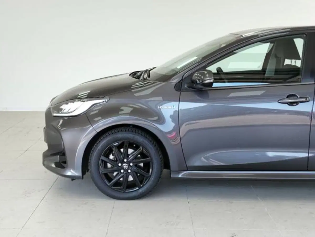 Toyota Yaris Cross usata a Como (7)