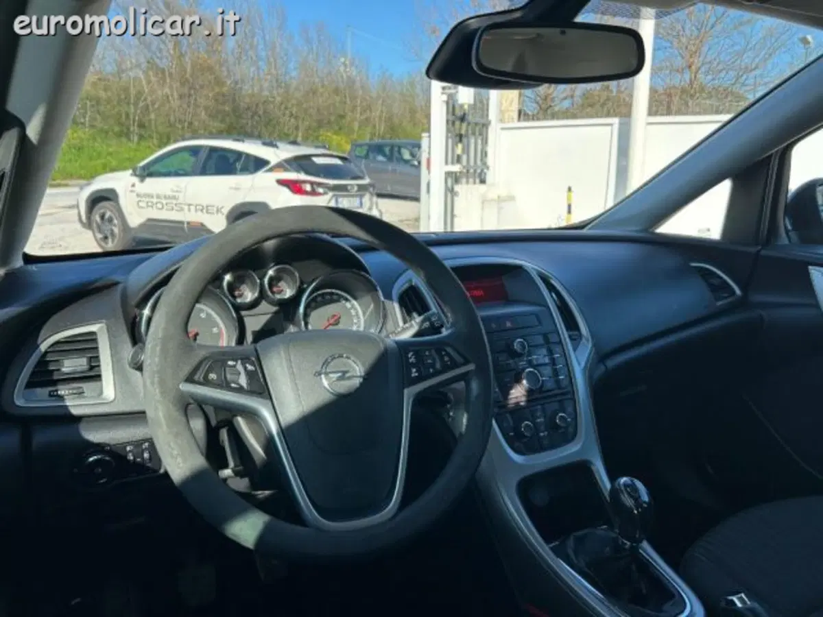 Opel Astra usata a Campobasso (12)