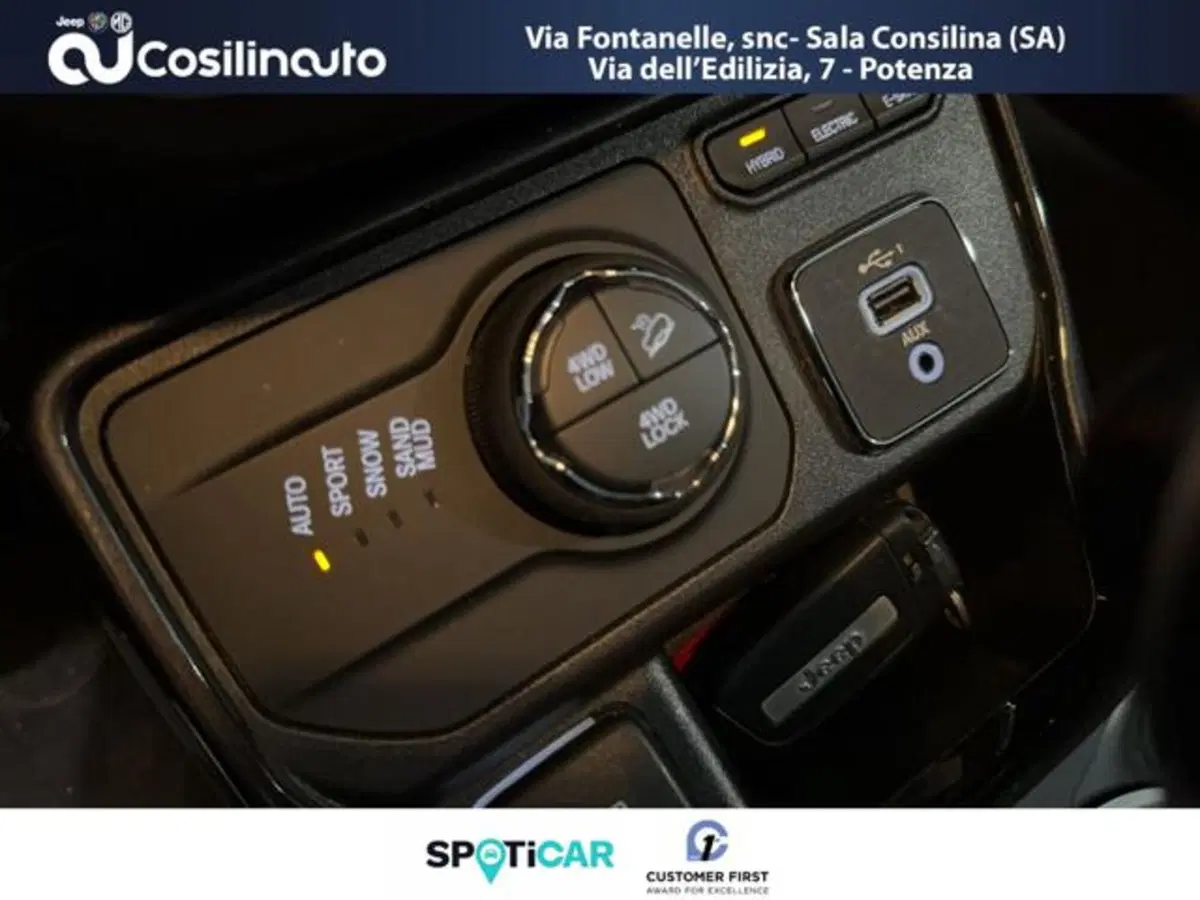 Jeep Compass usata a Salerno (19)