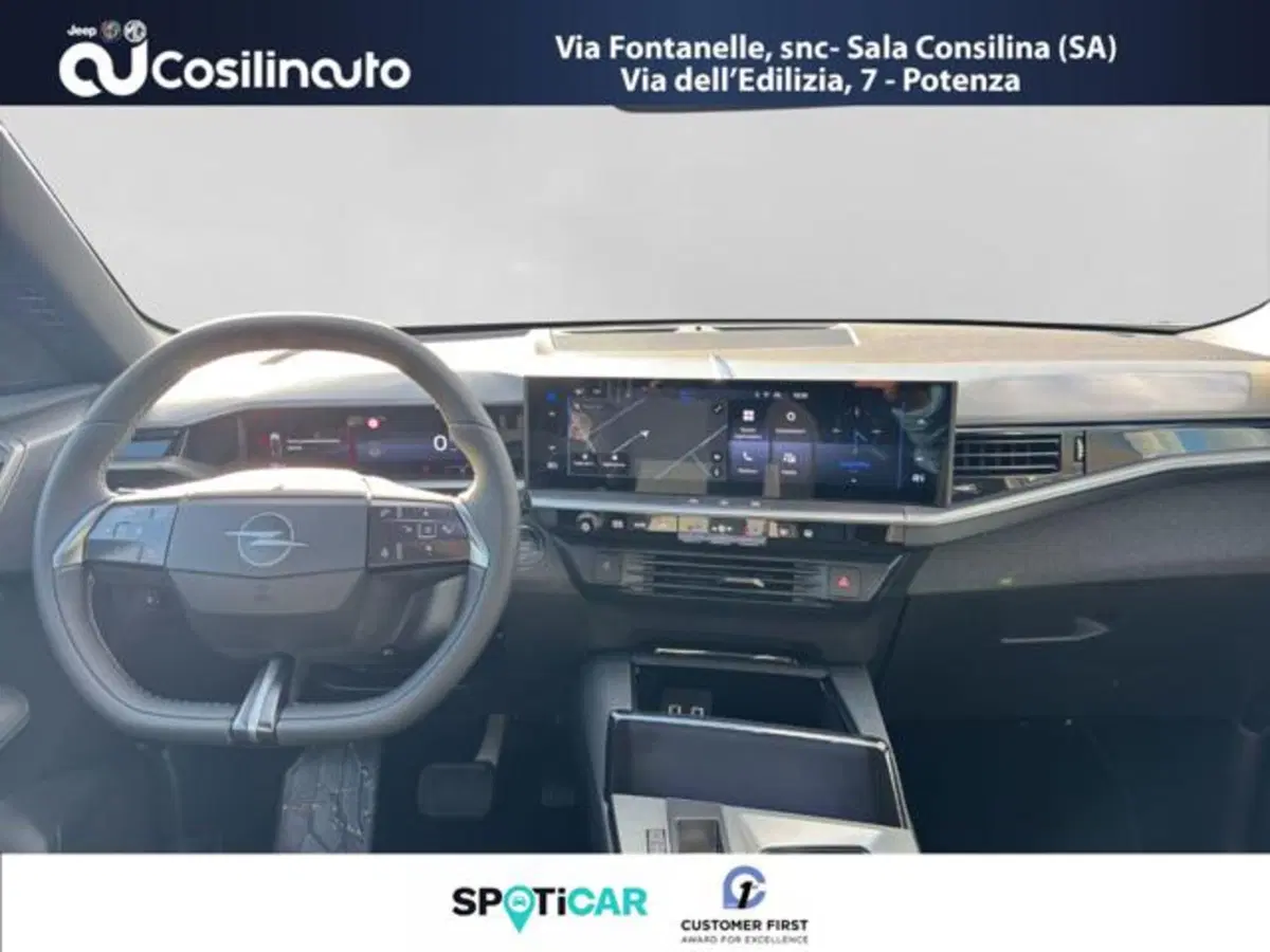 Opel Grandland nuova a Salerno (11)