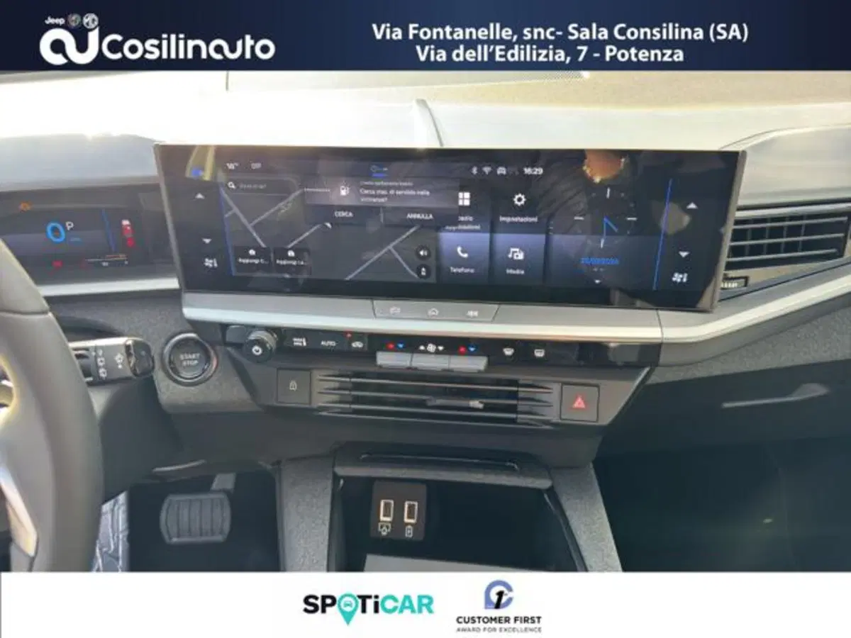 Opel Grandland nuova a Salerno (14)