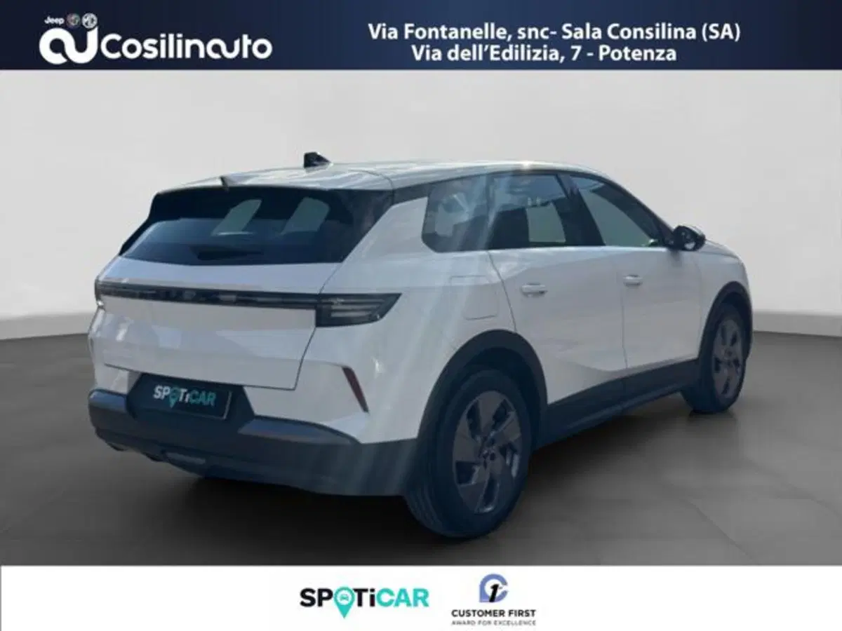 Opel Grandland nuova a Salerno (5)