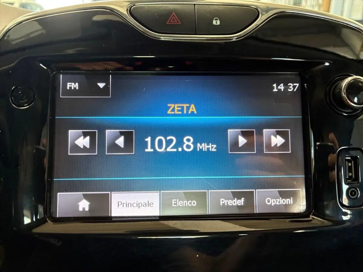 Renault Clio Sporter usata a Torino (9)
