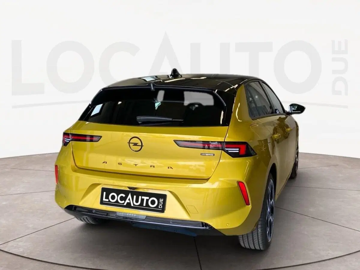 Opel Astra nuova a Torino (4)