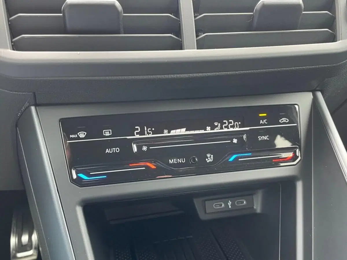 Volkswagen Polo nuova a Ravenna (15)