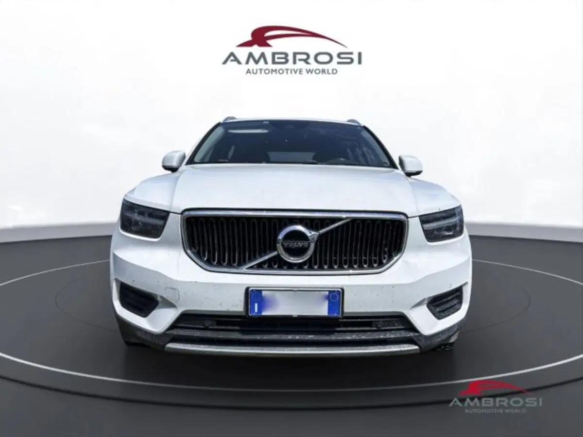 Volvo XC40 usata a Perugia (5)