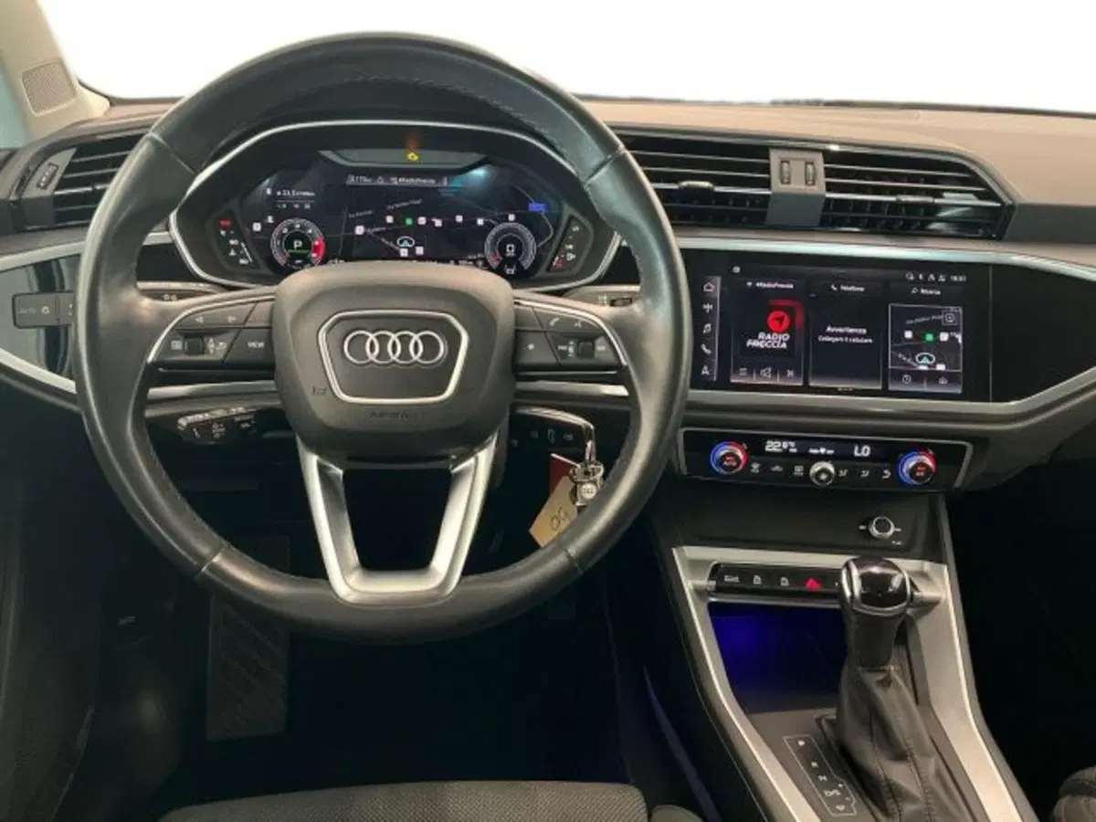 Audi Q3 Sportback usata a Bologna (10)
