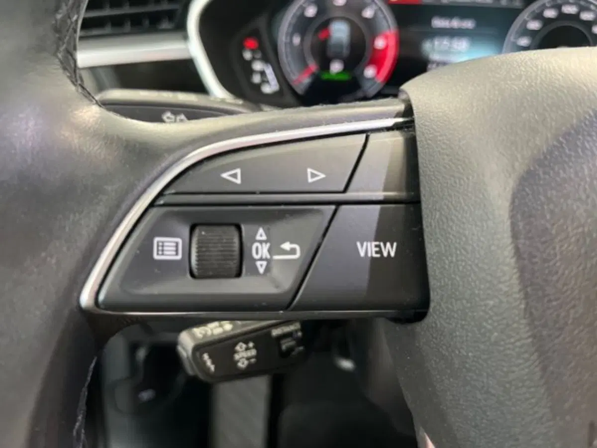 Audi Q3 Sportback usata a Bologna (15)