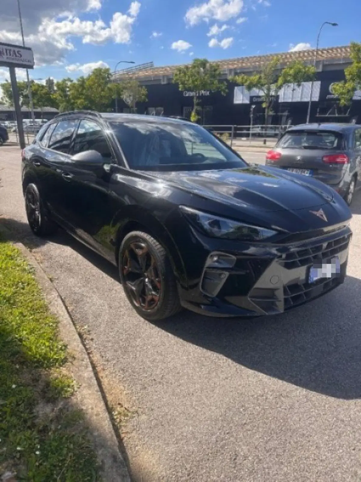 Cupra Terramar nuova a Bologna (2)