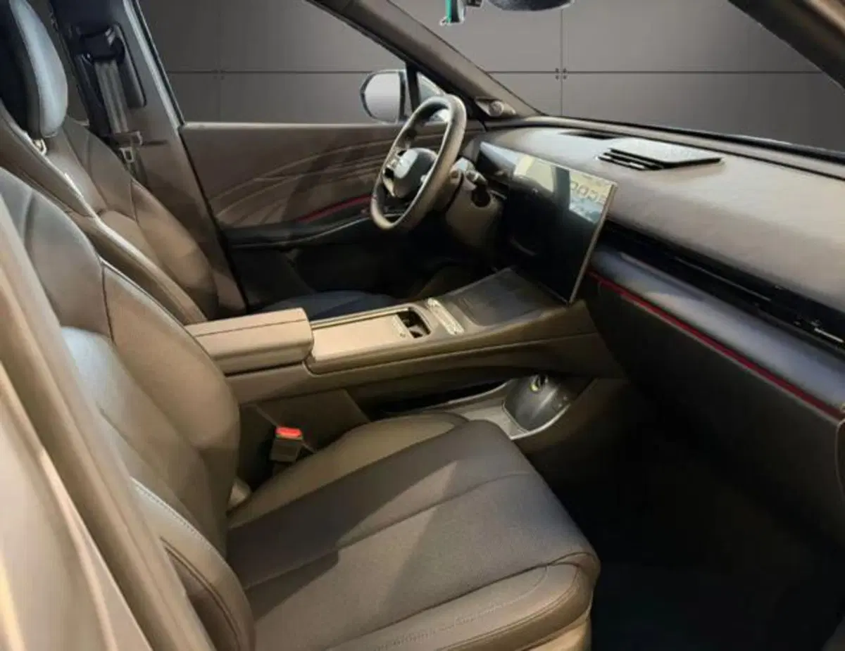 Omoda Omoda 7 SHS-P nuova a Bologna (9)