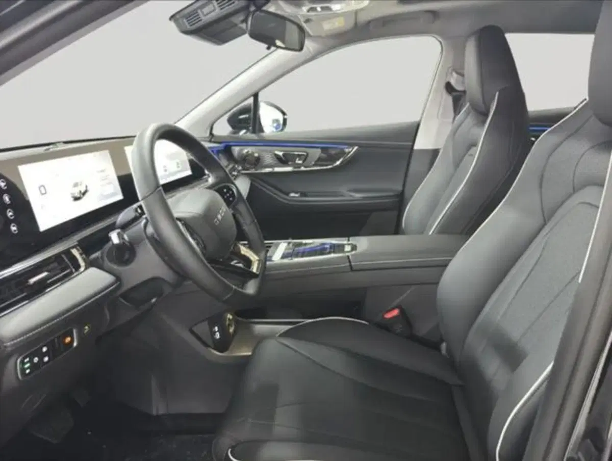 Omoda Omoda 5 EV nuova a Bologna (7)