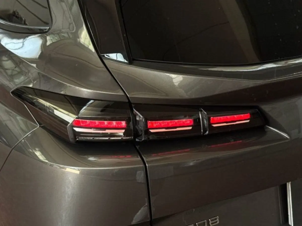 Peugeot 308 SW usata a Bologna (8)