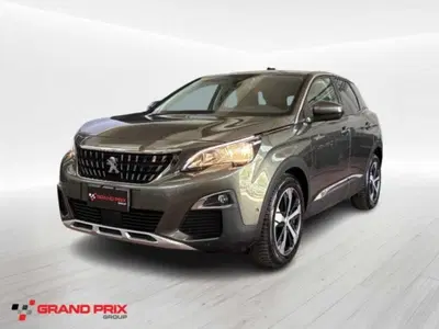 Peugeot 3008 PureTech Turbo 130 S&amp;S Allure Pack del 2017 usata a Castenaso