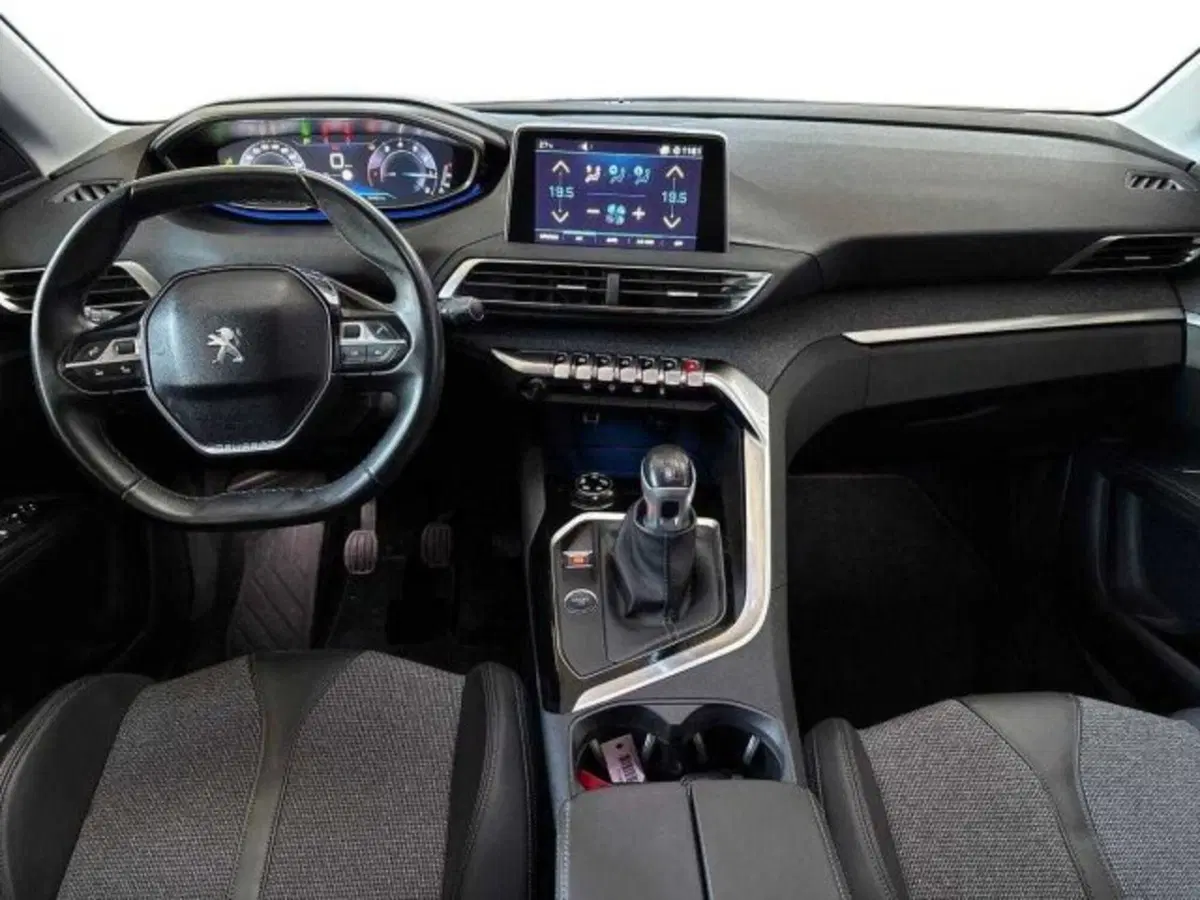 Peugeot 3008 usata a Bologna (9)