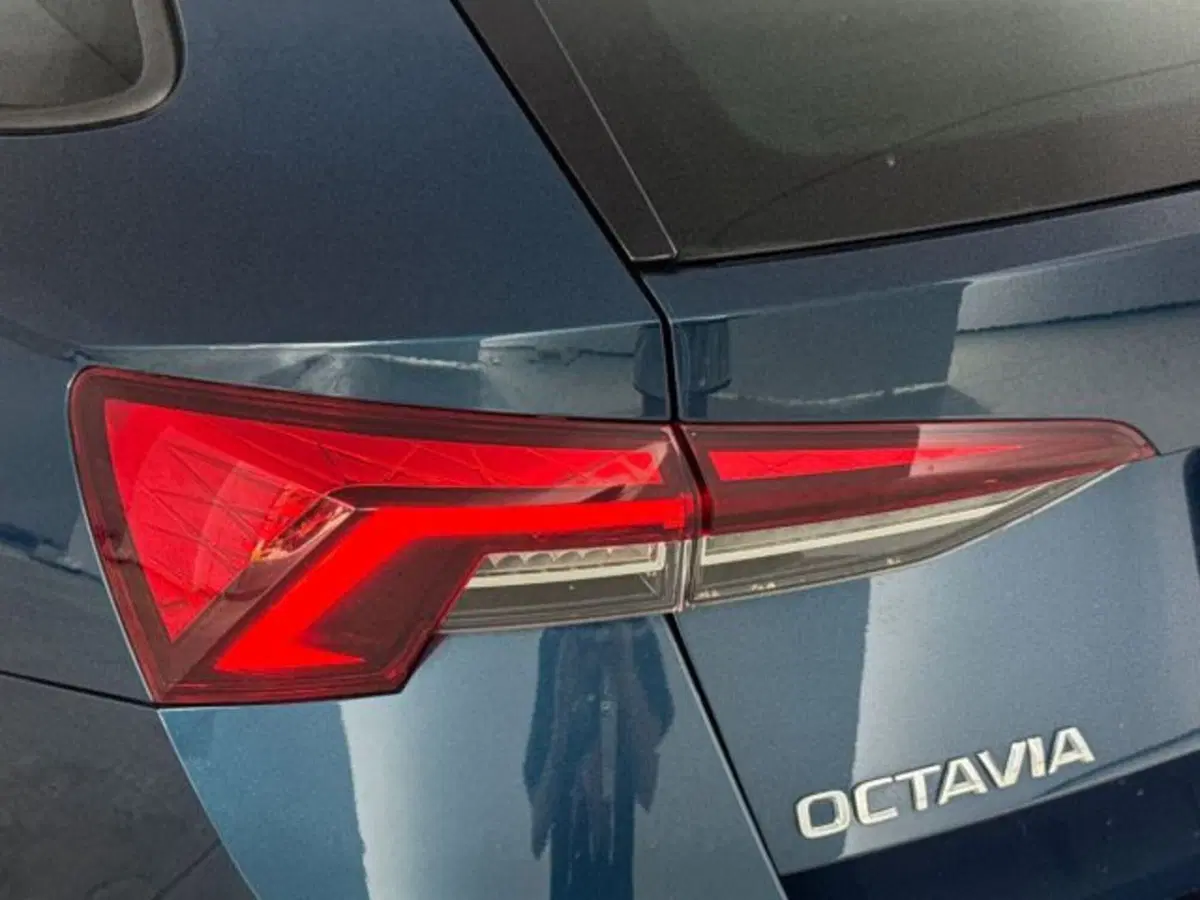 Skoda Octavia Station Wagon usata a Bologna (8)