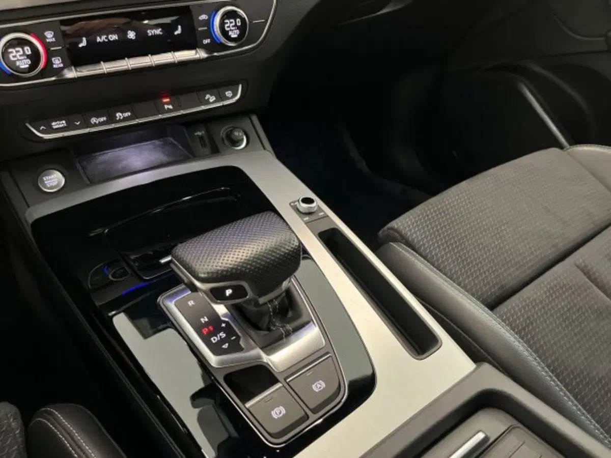 Audi Q5 Sportback usata a Bologna (18)