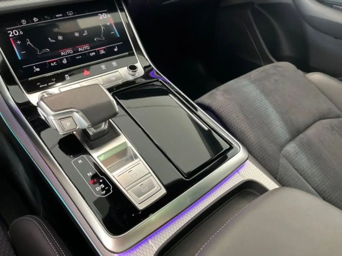 Audi Q8 usata a Bologna (19)