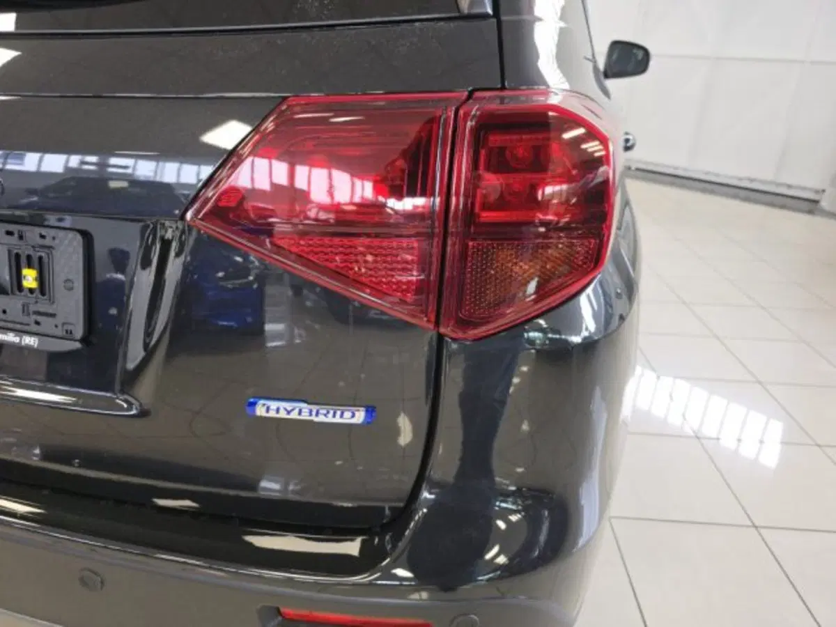 Suzuki Vitara nuova a Reggio Emilia (19)