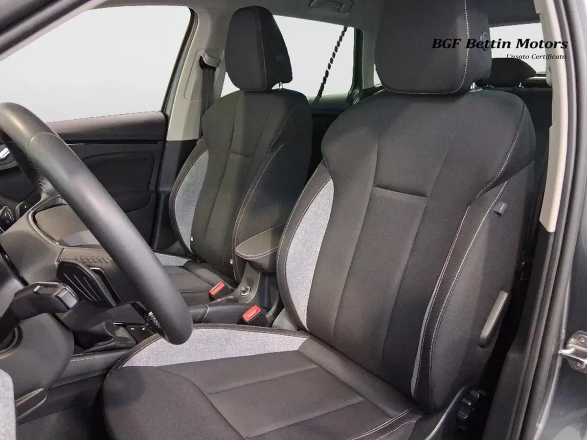 Skoda Kamiq usata a Padova (13)