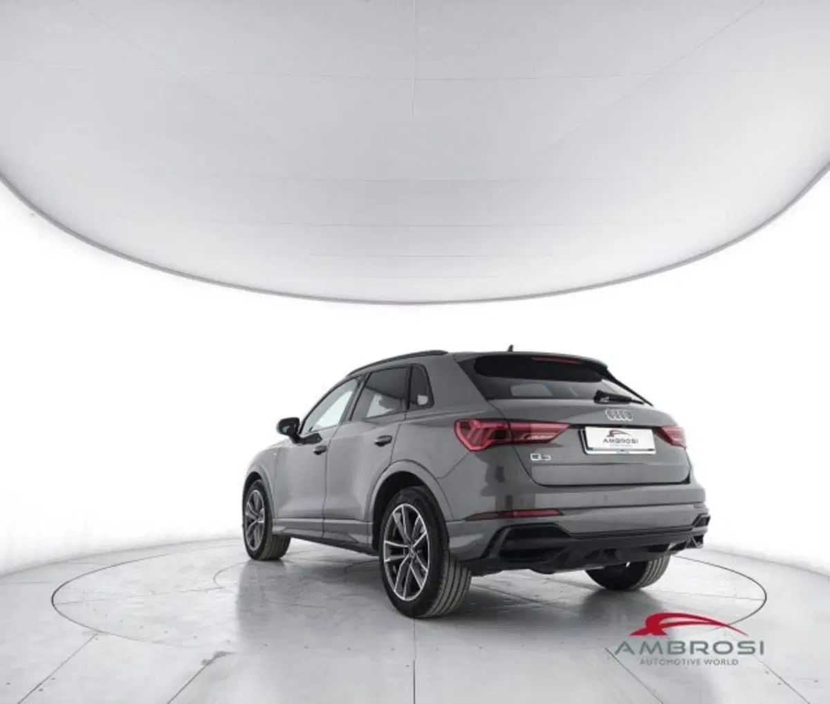 Audi Q3 Sportback usata a Perugia (4)