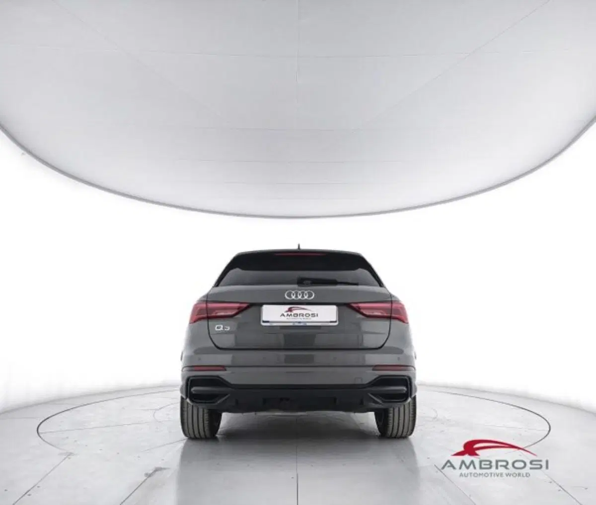 Audi Q3 Sportback usata a Perugia (6)