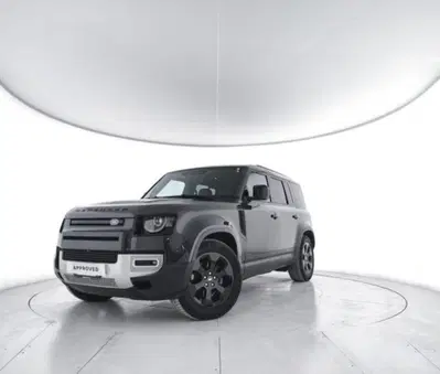 Land Rover Defender 110 3.0d i6 mhev X-Dynamic SE awd 200cv auto del 2023 usata a Corciano