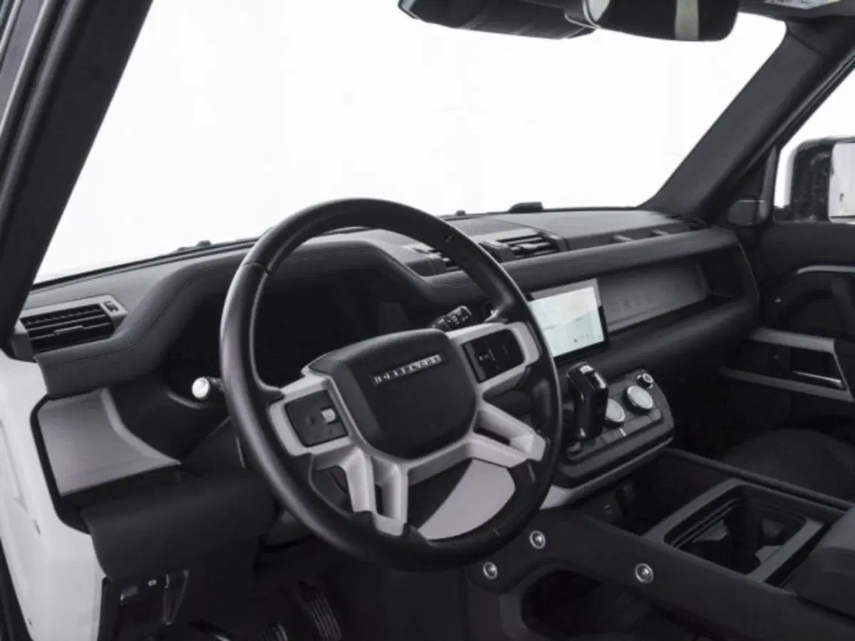 Land Rover Defender usata a Perugia (13)