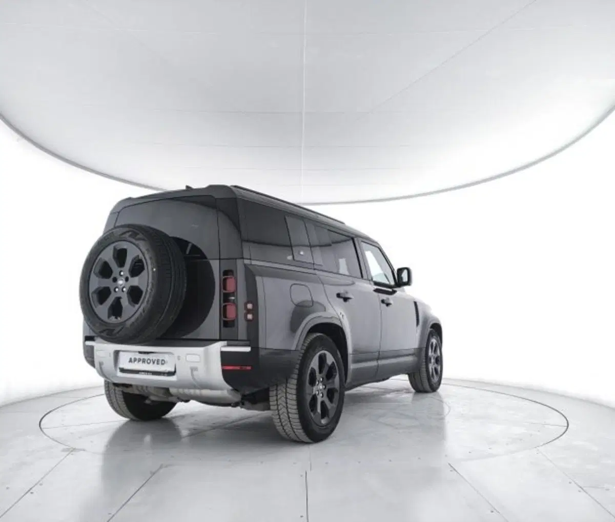 Land Rover Defender usata a Perugia (2)
