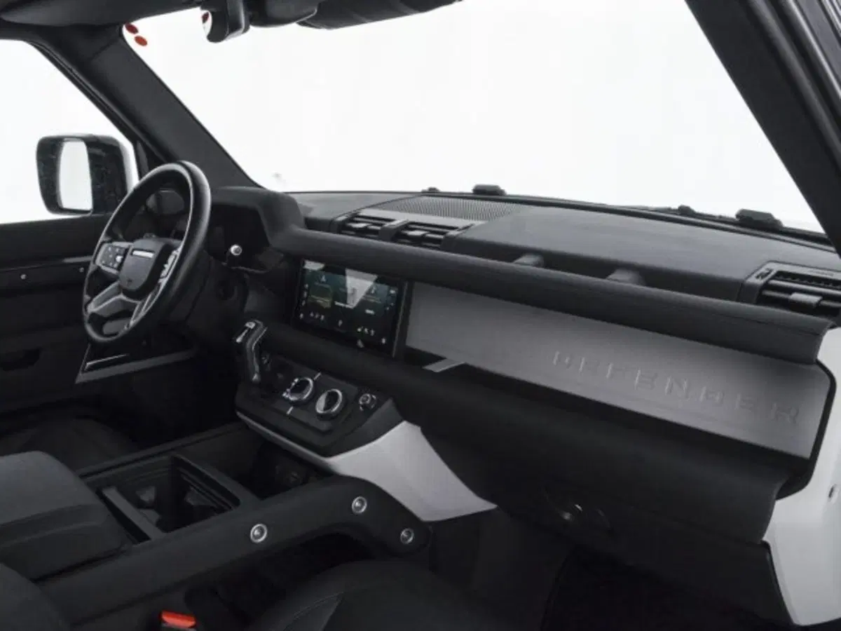 Land Rover Defender usata a Perugia (3)