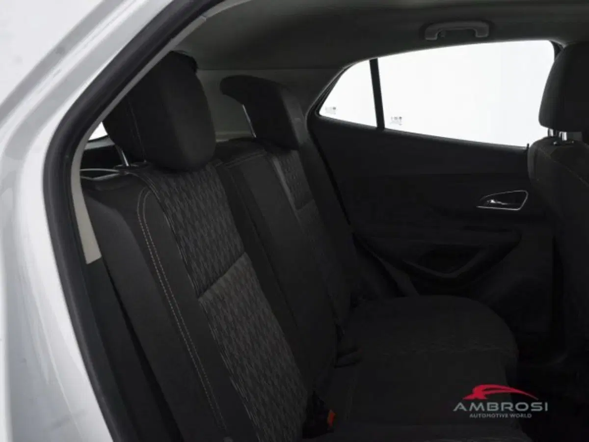 Opel Mokka usata a Perugia (11)