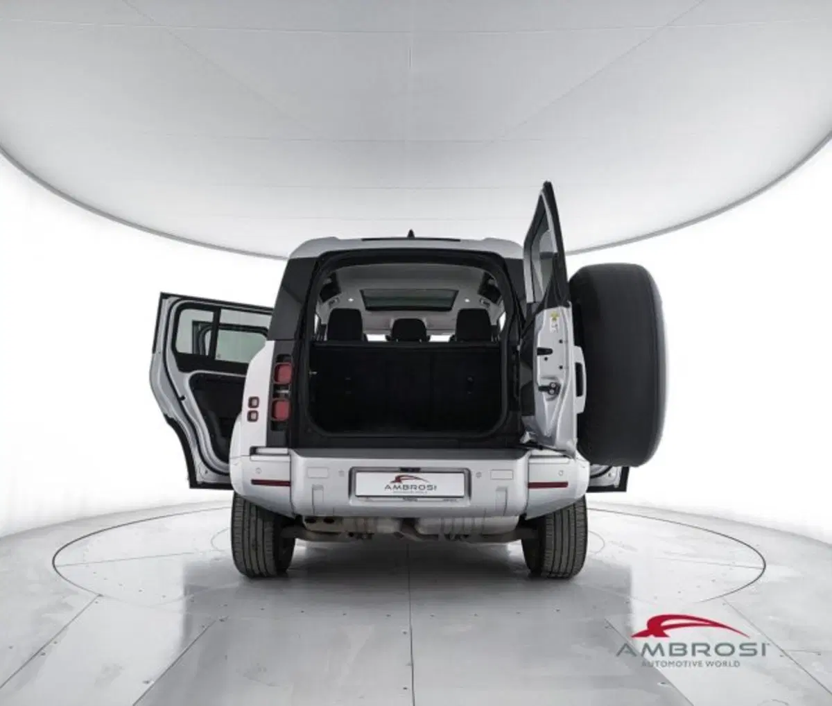 Land Rover Defender usata a Perugia (7)