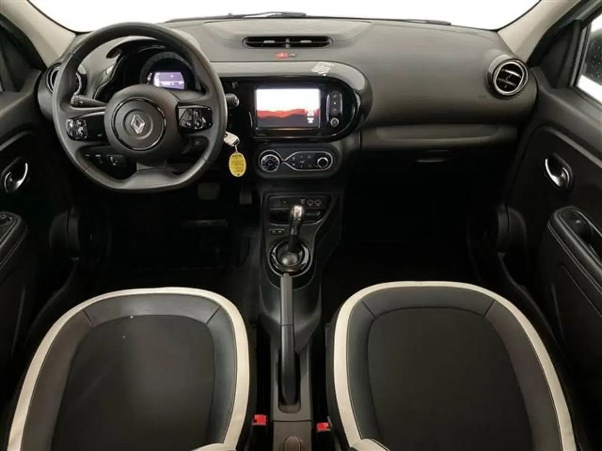 Renault Twingo usata a Como (9)